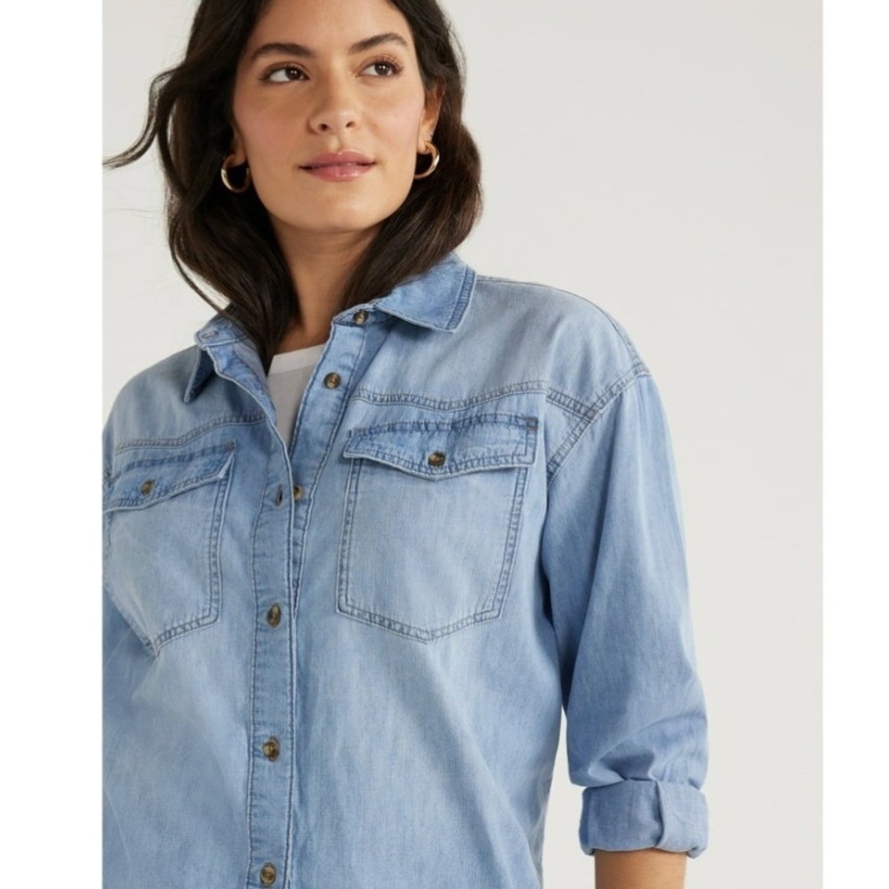 Sofia Vergara Oversized Boyfriend Denim Shirt Small 4-6 Light Wash‎ New NWT - Picture 3 of 9